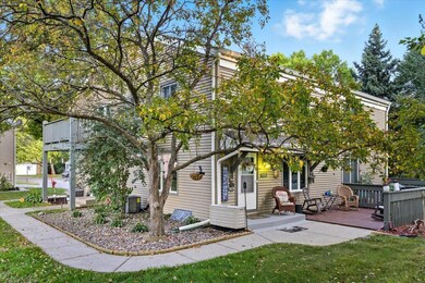 4880 Grenwich Trail N unit 72E, Saint Paul, MN 55128 - photo 6