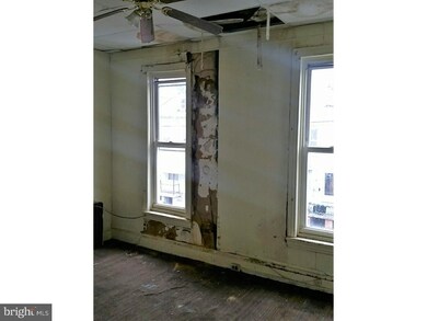 403 S 10th St, Reading, PA 19602 - photo 4