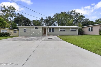 6830 Mother Goose Rd, Jacksonville, FL 32210 - photo 2