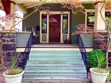 2611 S Manito Blvd, Spokane, WA 99203 - photo 4