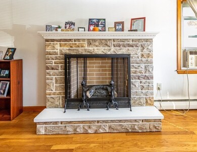 228 W Main St, Dudley, MA 01571 - photo 6