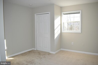 819 W Potomac St, Brunswick, MD 21716 - photo 4