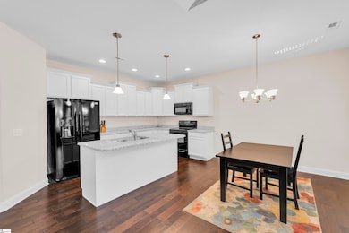 101 Mountain Slope Ct, Travelers Rest, SC 29690 - photo 6