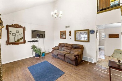 6504 Woodway Dr, Fort Worth, TX 76133 - photo 5