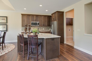 3633_Whicker_Pointe-01-min