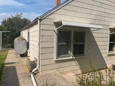 Side yard also showing fuel tank location