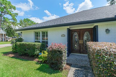 9219 Mauna Loa Ln, Houston, TX 77040 - photo 4