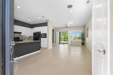 5_11905557_183574_183574-EI-105