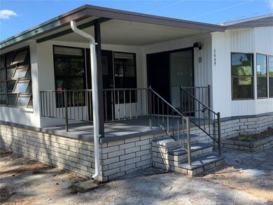 5649 Van Doren Ave, New Port Richey, FL 34652 - photo 4