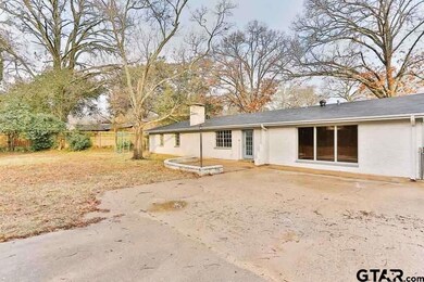 612 Sherry Ln, Tyler, TX 75701 - photo 6