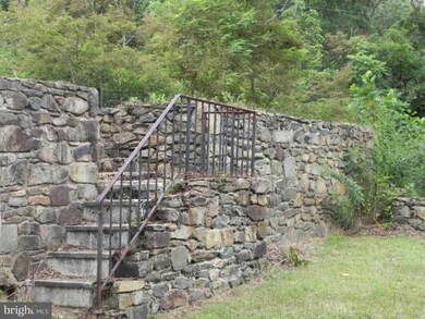 18004 Lickey Mill Rd, Purcellville, VA 20132 - photo 4