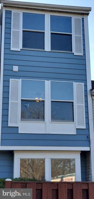 13303 Demetrias Way, Germantown, MD 20874 - photo 2