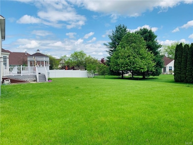 2708 English Ln, Whitehall, PA 18052 - photo 6