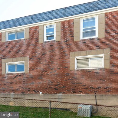 2219 Dermond Ave, Upper Darby, PA 19082 - photo 3