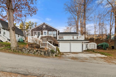 120 Chases Grove Rd, Derry, NH 03038 - photo 3