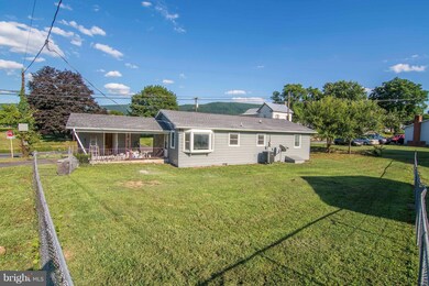 101 Massanutten St, Edinburg, VA 22824 - photo 5