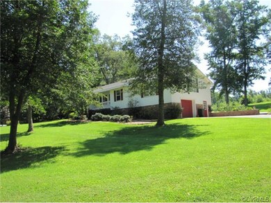 794 Custis Millpond Rd, West Point, VA 23181 - photo 2