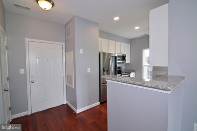 22611 Blue Elder Terrace unit 301, Ashburn, VA 20148 - photo 2