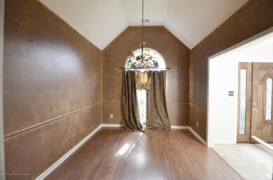 Dining room1