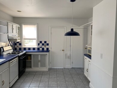 8 Marion St unit 2, Somerville, MA 02143 - photo 3
