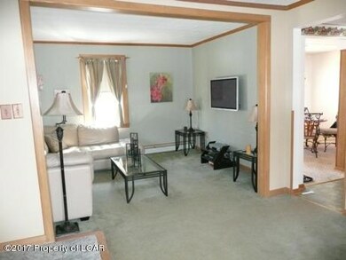 17 Snowden St, Kingston, PA 18704 - photo 3