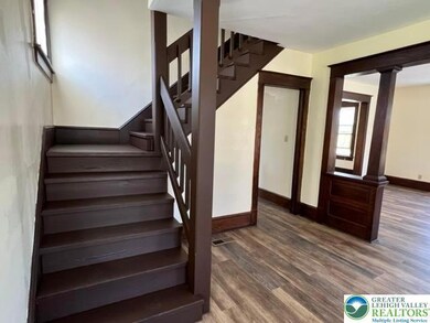 165 E Brown St, East Stroudsburg, PA 18301 - photo 5