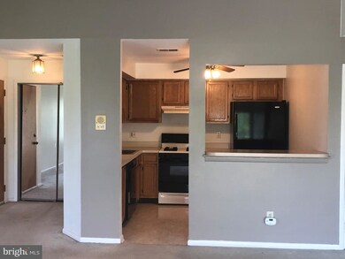 308 Trinity Ct unit 12, Princeton, NJ 08540 - photo 4