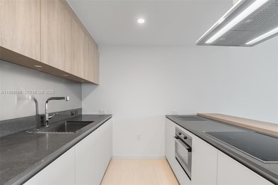 Brickell Flatiron unit 3310, Miami, FL 33131 - photo 4