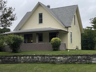 217 N Matilda St, Warren, IN 46792 - photo 2