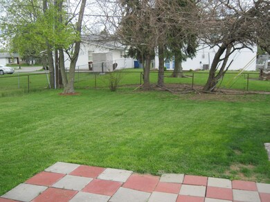Oxford and Wayland 030