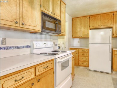 1014 37th Ave SW, Albany, OR 97321 - photo 7