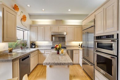 2205 Vizcaya Cir, Campbell, CA 95008 - photo 5