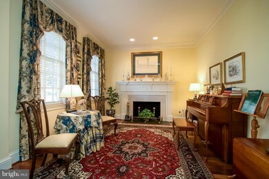 7965 Valderrama Ct, Gainesville, VA 20155 - photo 4