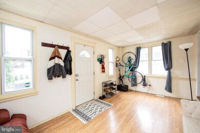 10 Ogden Ave, Collingswood, NJ 08108 - photo 3