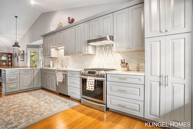25-web-or-mls-14013-bayou-ridge-cir