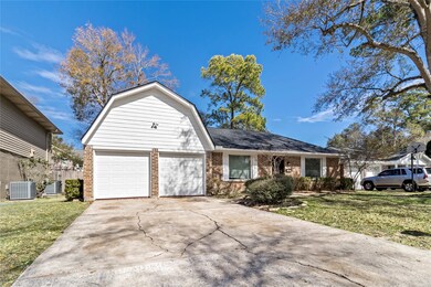 14026 Woodthorpe Ln, Houston, TX 77079 - photo 2
