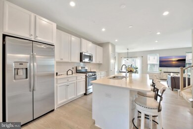 1204 Benjamin Dr, Kennett Square, PA 19348 - photo 4