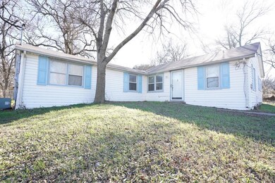 103 Brookshire Ave, Azle, TX 76020 - photo 2