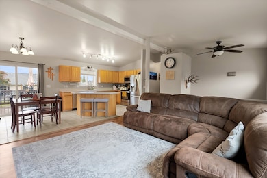 305 Bismark St, Kalispell, MT 59901 - photo 6