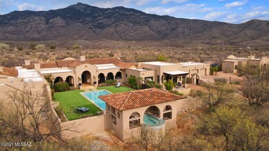Arial shot courtyard