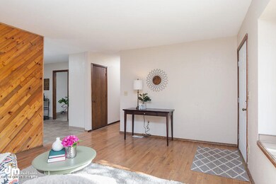 Ground Floor Entry_KI_64-SMALL