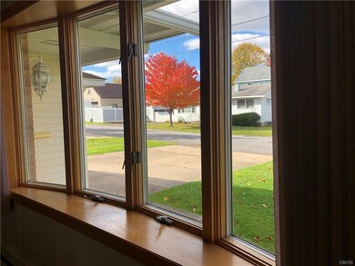 19 Rosemary St, Utica, NY 13501 - photo 3