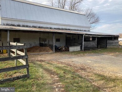 4278 Hawthorne Farm Rd, Harwood, MD 20776 - photo 3