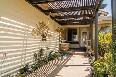 30420 Sparkle Dr, Canyon Lake, CA 92587 - photo 2