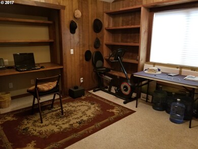 Den/Office