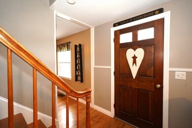 154 Crescent Ave, North Attleboro, MA 02760 - photo 4