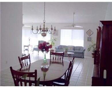 7251 Solandra Ln, Tamarac, FL 33321 - photo 2