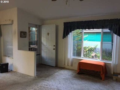 258 Outer Dr, Florence, OR 97439 - photo 3