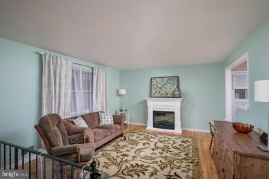 5 Kelbark Ct, Parkville, MD 21234 - photo 4