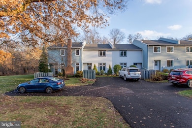 113 Krista Ct, Chalfont, PA 18914 - photo 3